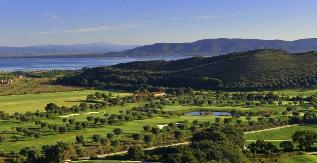 Golfez en Toscane (Italie) - Séjour de golf 4 Jrs / 3 Nts  - 3 Jrs de stage avec parcours accompagnés avec un professionnel EGF